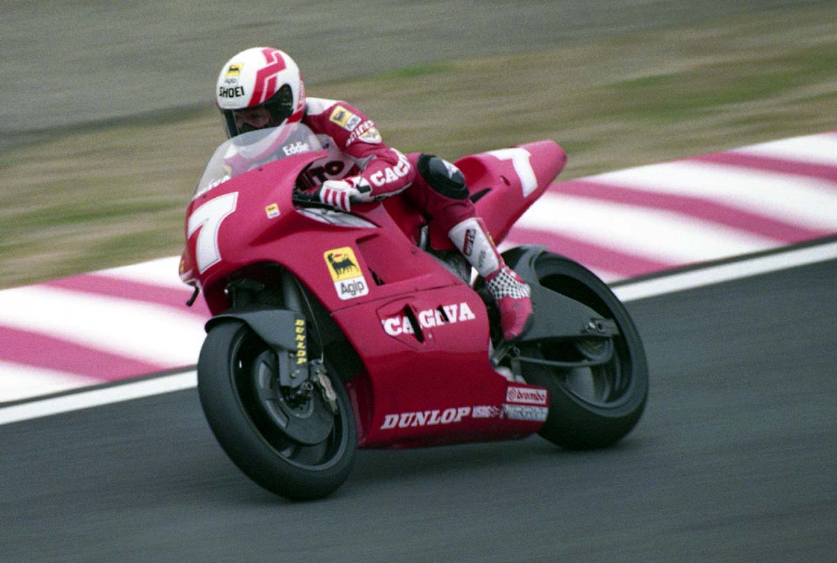 Eddie Lawson in piega sulla Cagiva C592 500 al Gran Premio del Giappone 1992